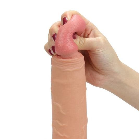 strap on big rodeo con mano